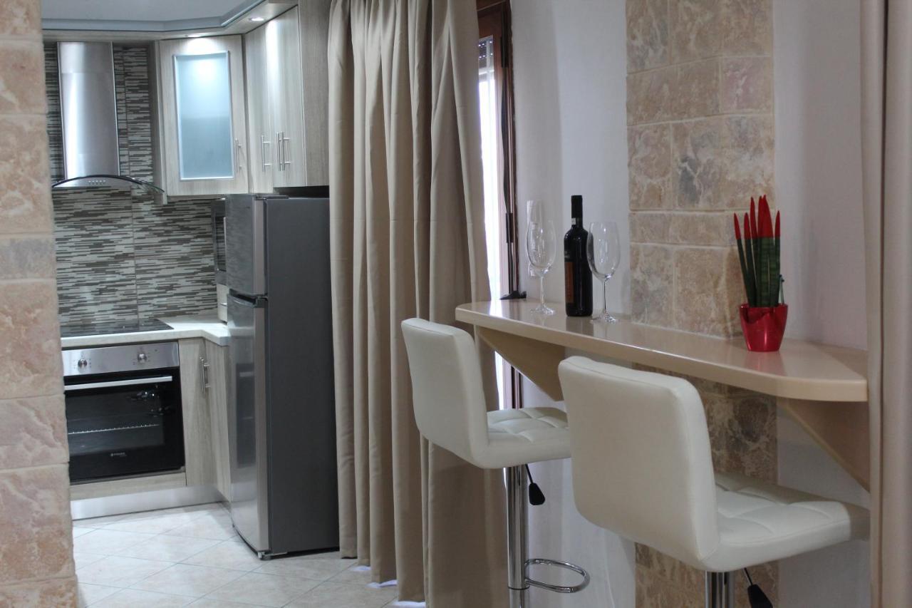 Vakis Apartments 5 Romanon Εξωτερικό φωτογραφία